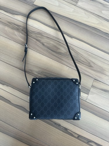 Gucci supreme trunk - gg,