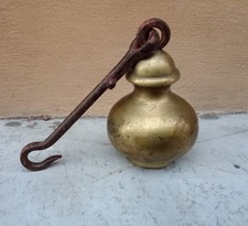 Antico grande peso da bilancia