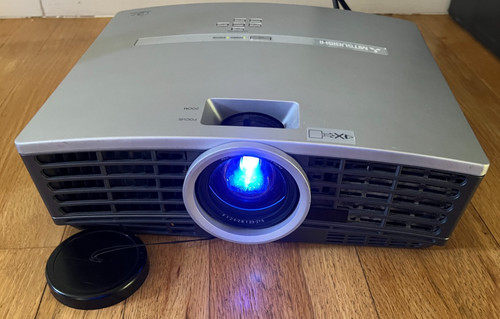 Proiettore home theater - home,