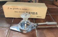 Vecchio utensile da tavola per