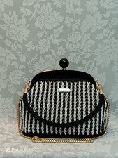 Borse donna lavorate a