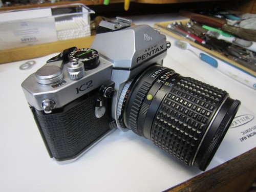 Pentax con obiettivo 5 - k2,