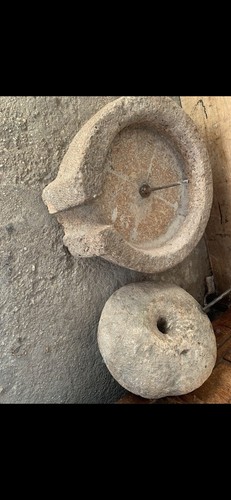 Antica macina pietra - antica,