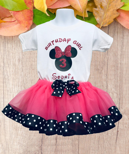 Minnie mouse hand made - hand,