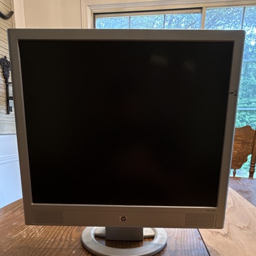 L1750 lcd color display - hp, 17"