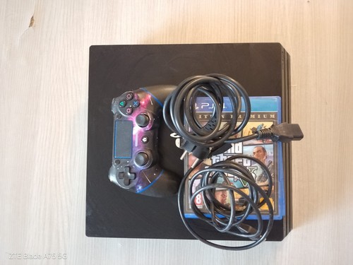 Sony playstation pro 1tb - 4,