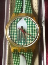Orologio da polso SWATCH Gent CUCCHIAIO MANCANTE (GK284)-NUOVO/NOS-Cucina-verde/bianco/giallo 