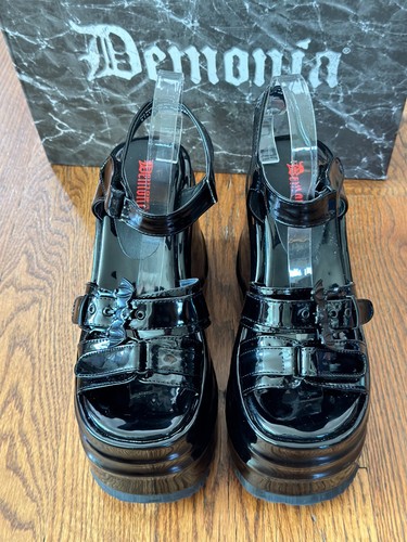 Sandali con plateau demonia - con,