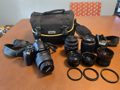 Nikon d3000 dslr bundle low - d3000,