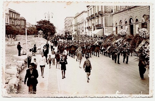 Bari corteo funebre corso - corteo,