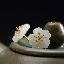 Eleganti orecchini a perno oro