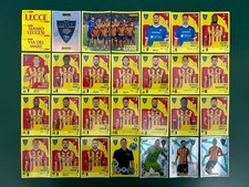 28 FIGURINE STICKERS