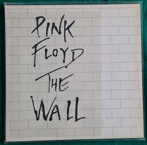 Pink floyd the wall - pink,