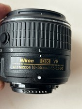 Nikon AF-S DX NIKKOR 18-55mm