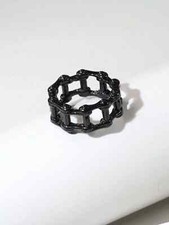 Anello uomo alla moda in