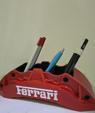 Portapenne Ferrari, pinza del