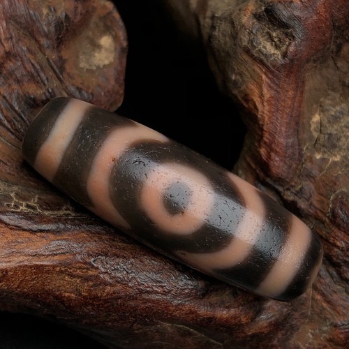 Ciondolo amuleto totem