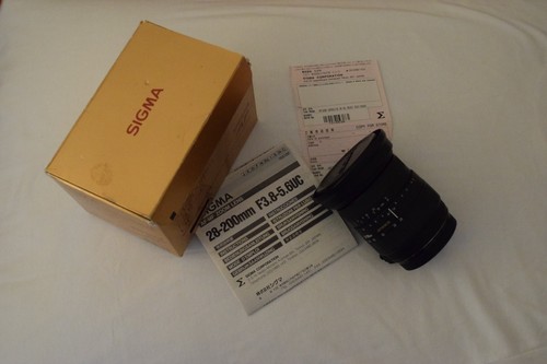 Sigma zoom 200 8 - 28-200, 1:3.8-5.6
