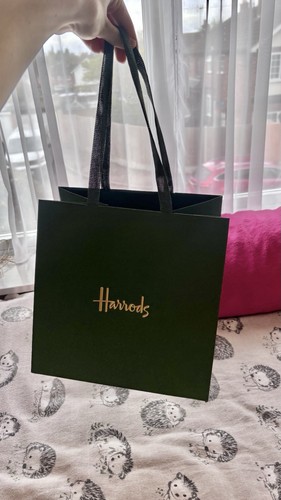 Nuovissima borsa regalo carta
