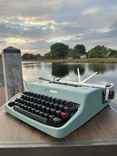 Macchina da scrivere portatile