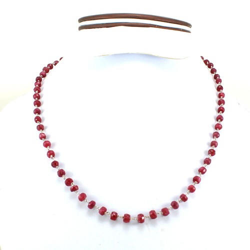 Collana pietra preziosa rubino