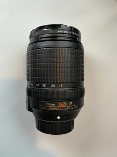 Nikon nikkor 18 140 - dx,