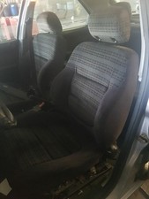 sedile anteriore destro per