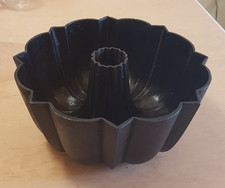 Vecchio stampo da forno in