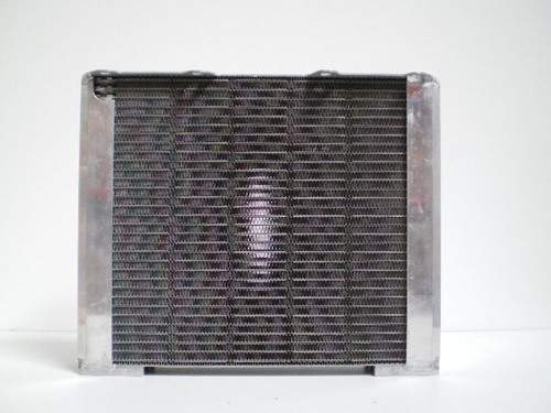 Nuovo refrigeratore acqua