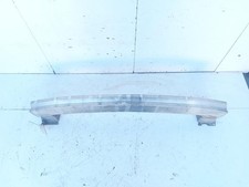 8P4807309B TRAVERSA PARAURTI