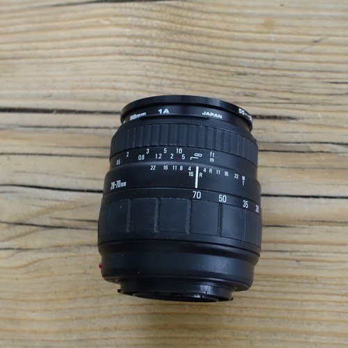 Sigma zoom f 2 - uc,