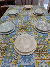 Set Servizio Di Piatti Per La