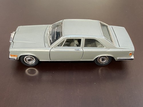 Bburago rolls royce camargue - bburago,