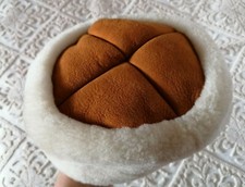 CAPPELLO INVERNO uomo donna colbacco basso montone scamosciato pelliccia bianco