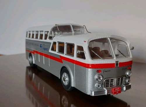 Autobus del mondo - autobus, –