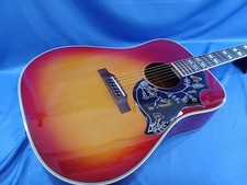 Chitarra acustica elettrica