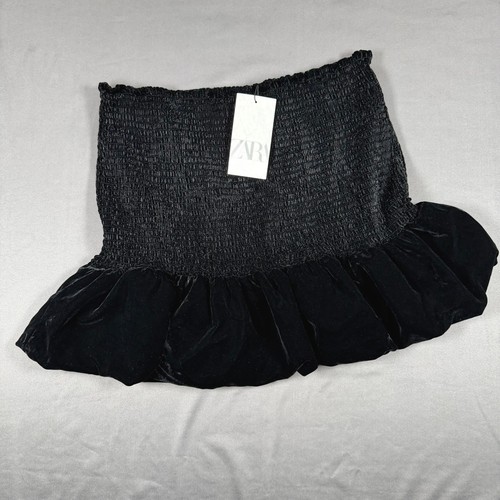 Zara smocked velluto skort
