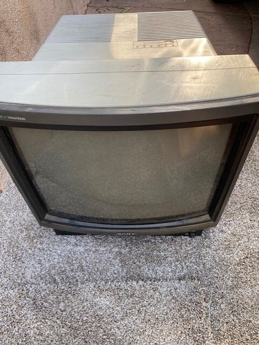 Sony trinitron pvm 1910 - sony, 19"