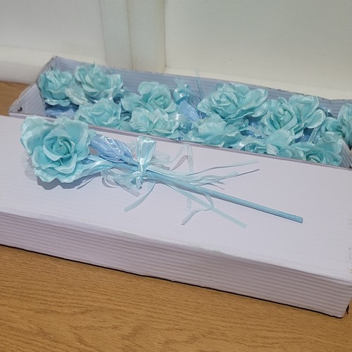Scatola rose azzurre - pz,