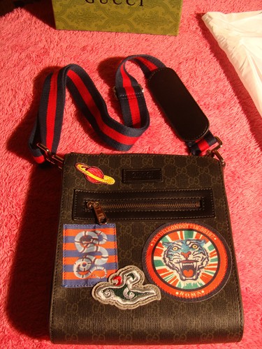 Gucci courier supreme - courier,