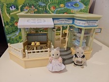 Sylvanian Families FLAIR COUNTRY MARKET SET CON FIGURINE