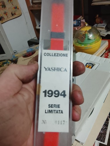 Swatch yashica serie - serie, limitata