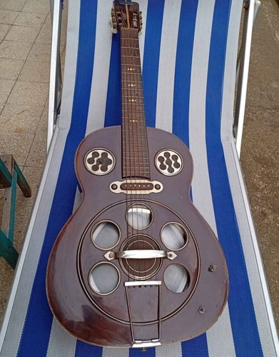Chitarra vintage del vecchio - vintage,