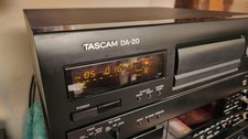 TASCAM DA-20 DAT