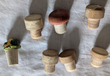 LOTTO 7 TAPPI PER BOTTIGLIE SUGHERO PLASTICA