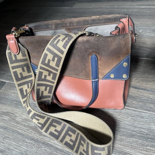 Fendi flip medium bag shoulder - fendi,