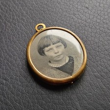 Pendentif reliquaire ruche 1920 porte photo début XXème bijou vintage