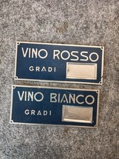 Etichette Vino Rosso E Bianco  In Metallo Vintage cm.12,5-5,5
