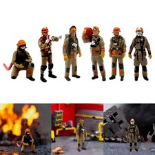 Miniature 1:64 Figure di