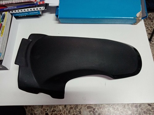 Aprilia ap8226572 paraspruzzi - aprilia,